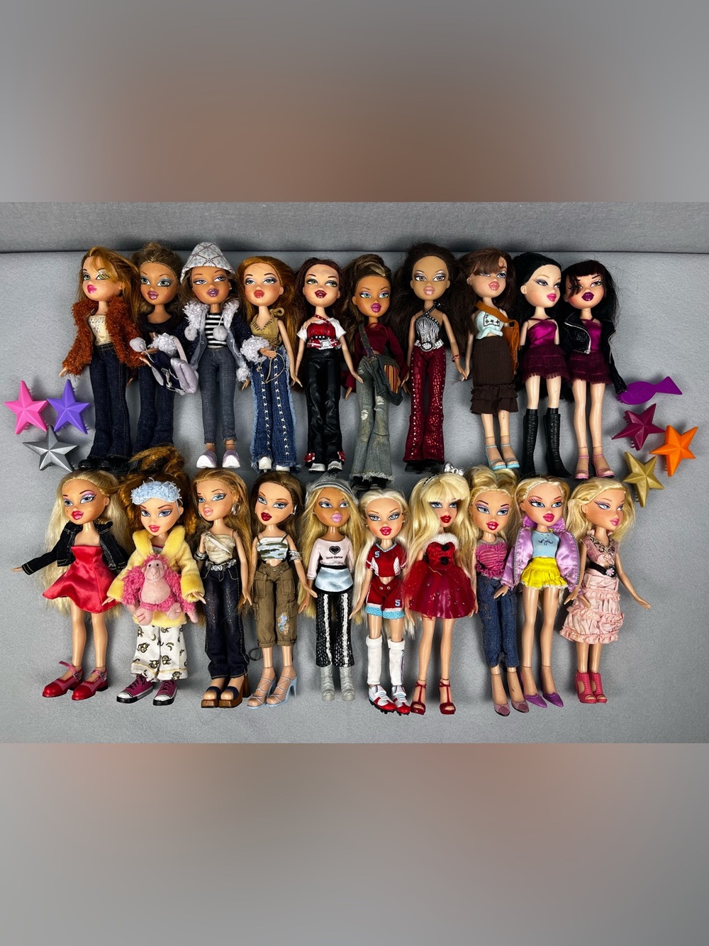 20 VINTAGE 2001 BRATZ DOLL MGA LOT CLOE YASMIN JADE SASHA